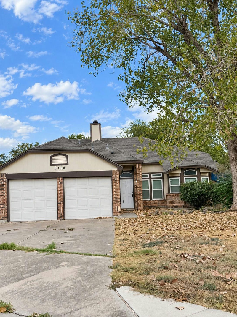 2118 Elder Pl — exterior