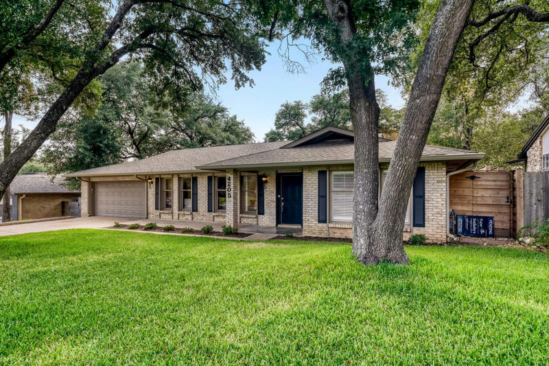4205 Bamford Dr — exterior