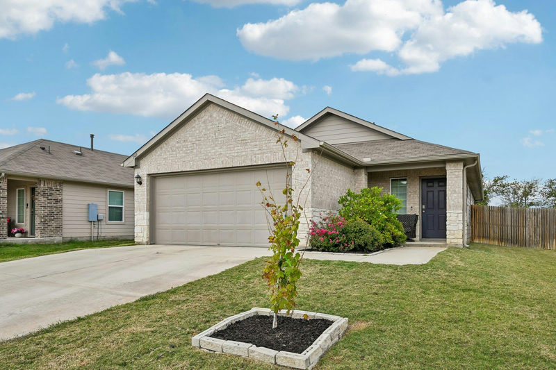 343 Andover Ln — exterior