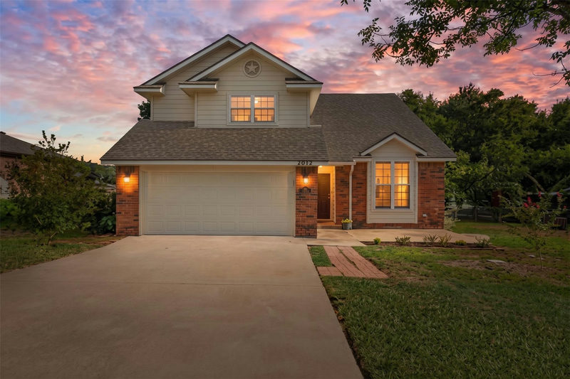1507 Wofford Dr — exterior