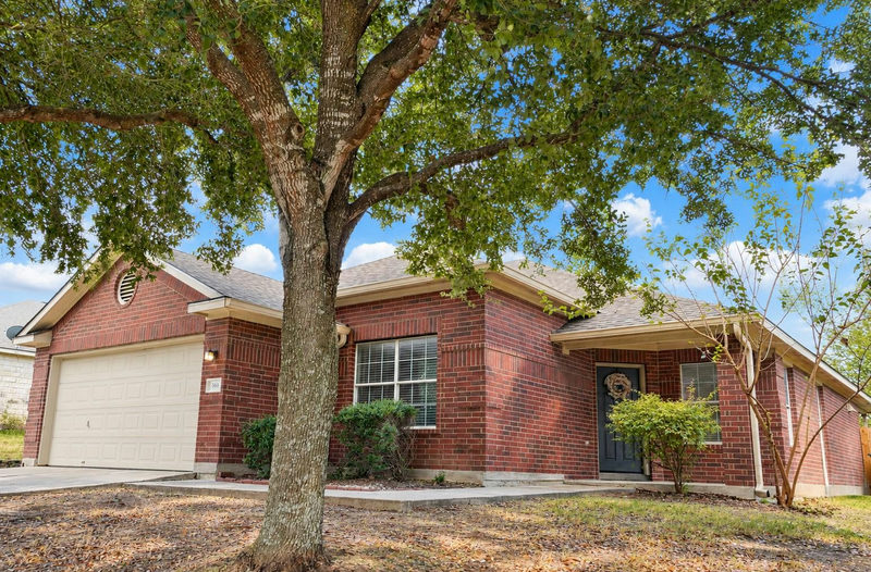 368 AMBER ASH Dr — exterior