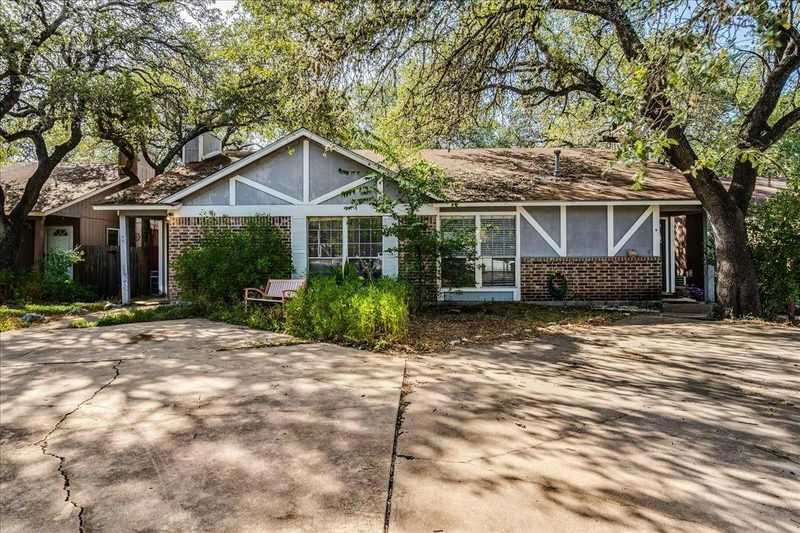 7004 Ivory Key Ct — exterior