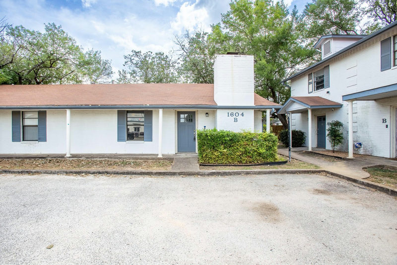 1604 Mill St #B — exterior