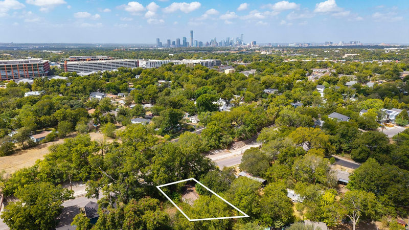 4908 Sara Dr — exterior