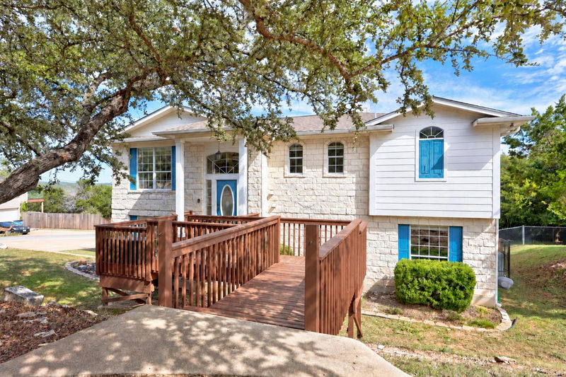 21338 Mount View Dr — exterior