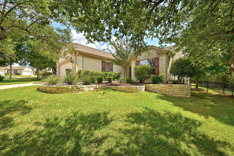 314 Fieldstone Dr — exterior