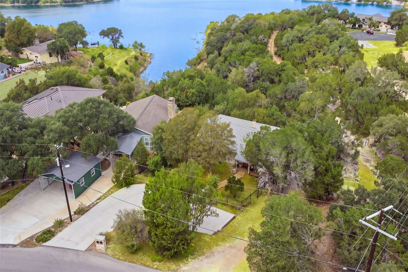713 Cindy Dr — exterior