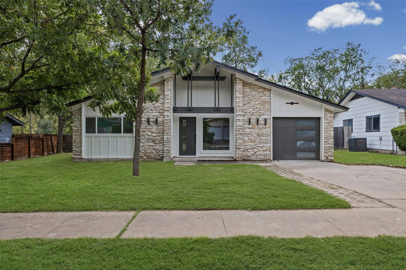 811 Glen Oak Dr — exterior