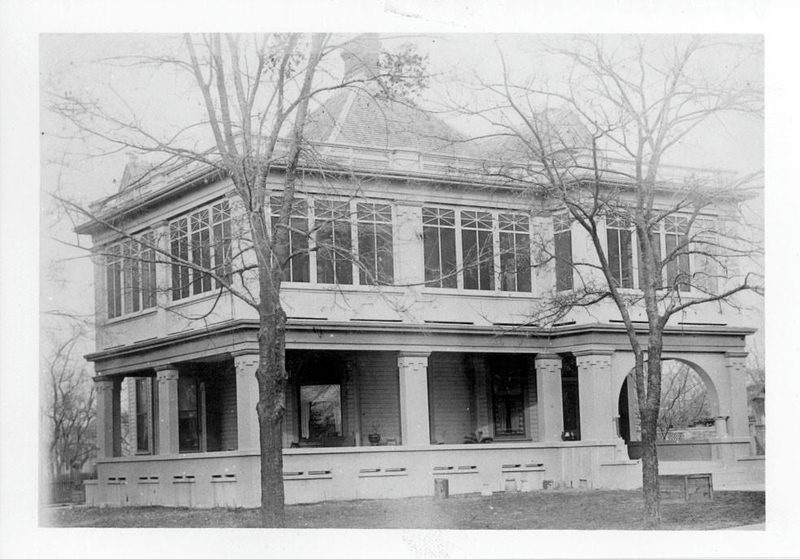 503 Talbot St — exterior
