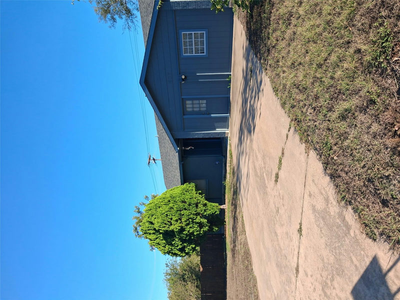 507 AMESWOOD Pl — exterior