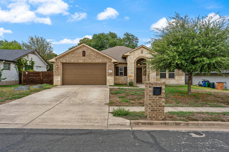 1002 Cripple Creek Dr — exterior