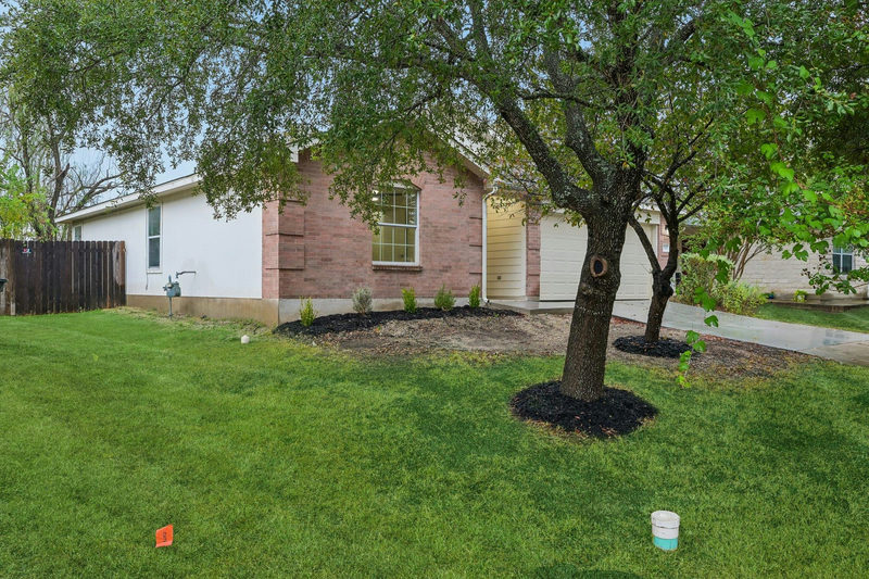 720 Goldenrod St — exterior