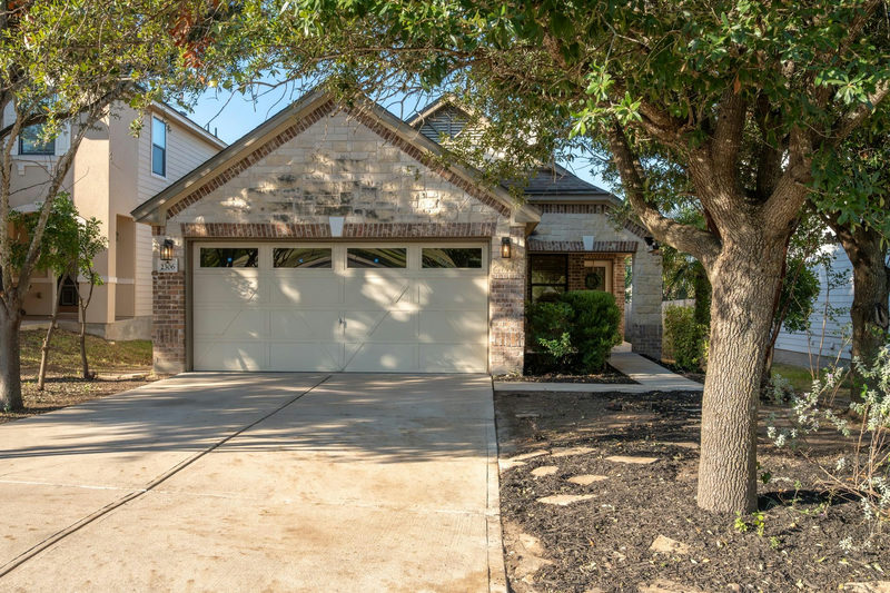 2306 Kuykendall Dr — exterior