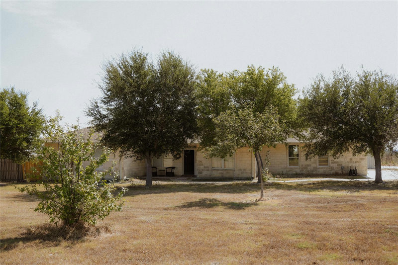 17323 Manda Carlson Rd — exterior
