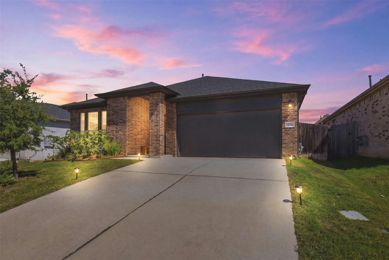 333 Diamondleaf Dr — exterior
