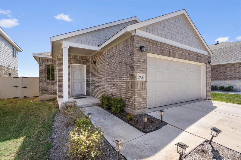17913 Cipresso Way — exterior