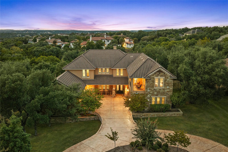104 Bella Strada Cv — exterior