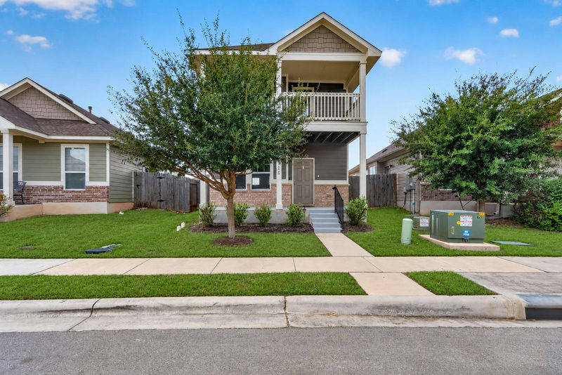 2916 Brand Iron Dr — exterior