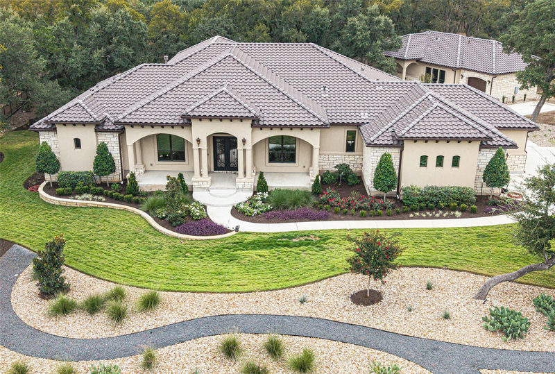 126 Lipizzan Ln — exterior
