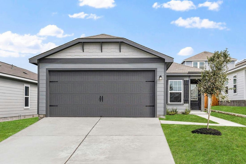 100 Captain Dooley Ln — exterior