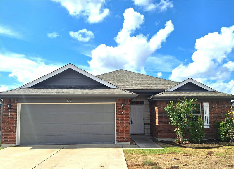 1522 Colton Ln — exterior