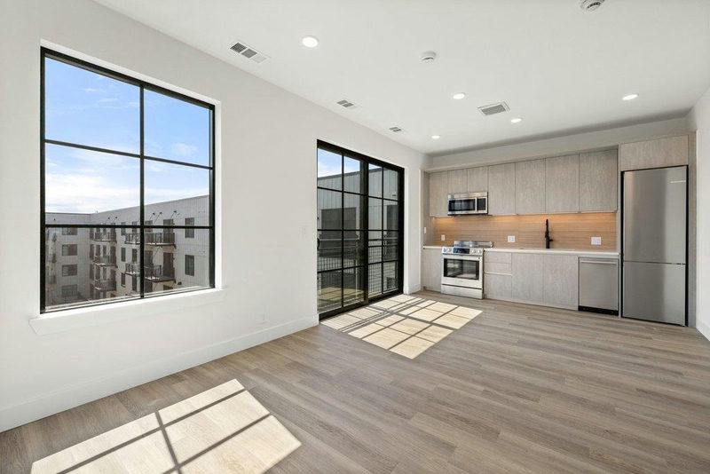 4315 S Congress Ave #224 — exterior