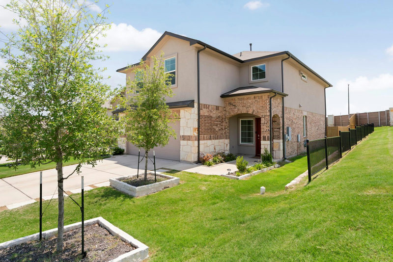 300 Brooklyn Dr — exterior