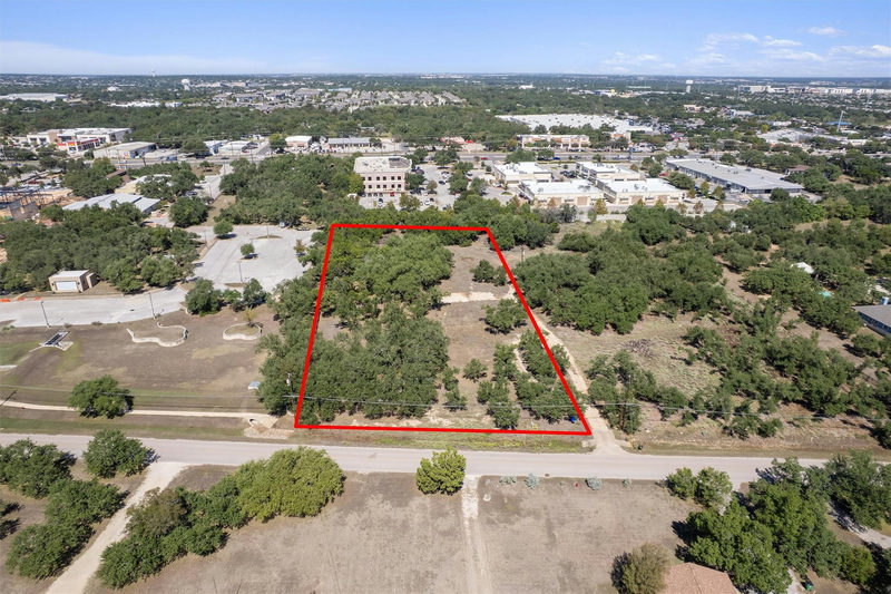 507 Lone Star Dr — exterior