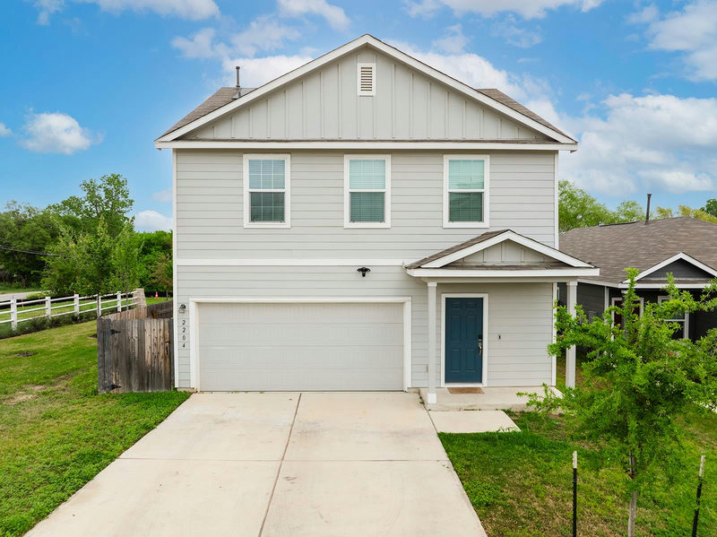 2204 Nightview Dr — exterior
