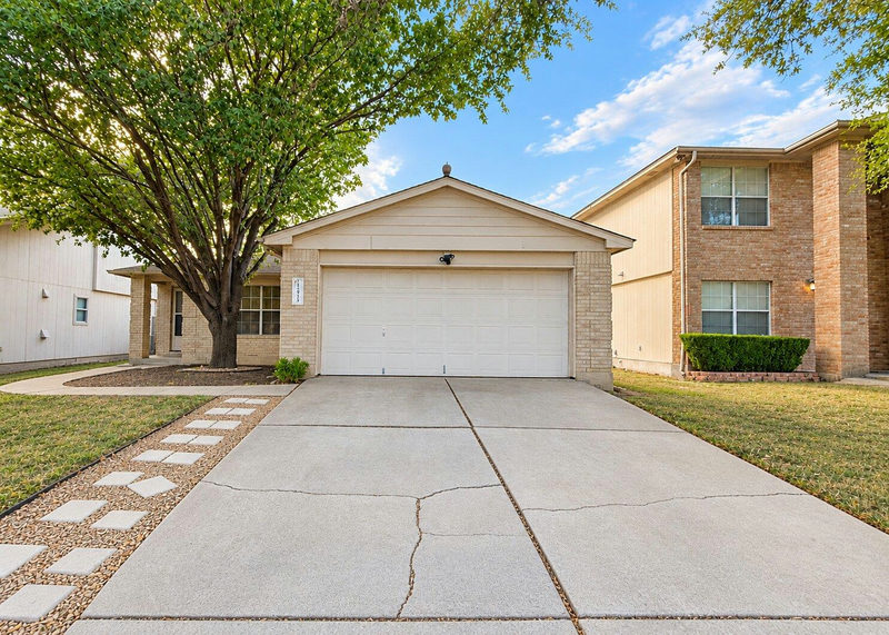 17414 Dashwood Creek Dr — exterior