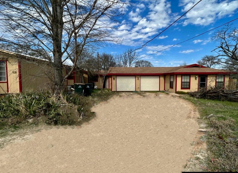10208 Thomaswood Ln — exterior
