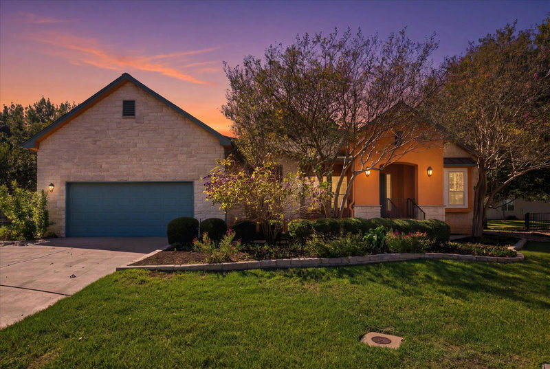 107 Mulberry Cir — exterior