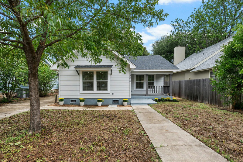 1806 Mohle Dr — exterior