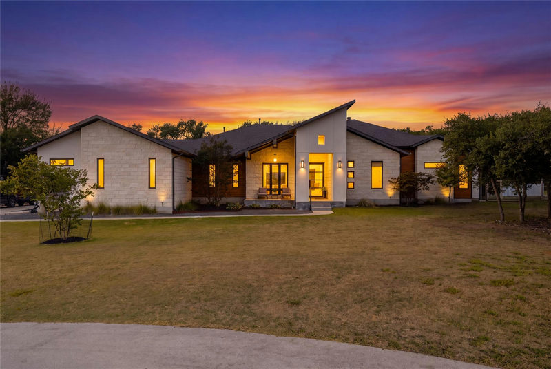 200 Quarter Horse Ln — exterior