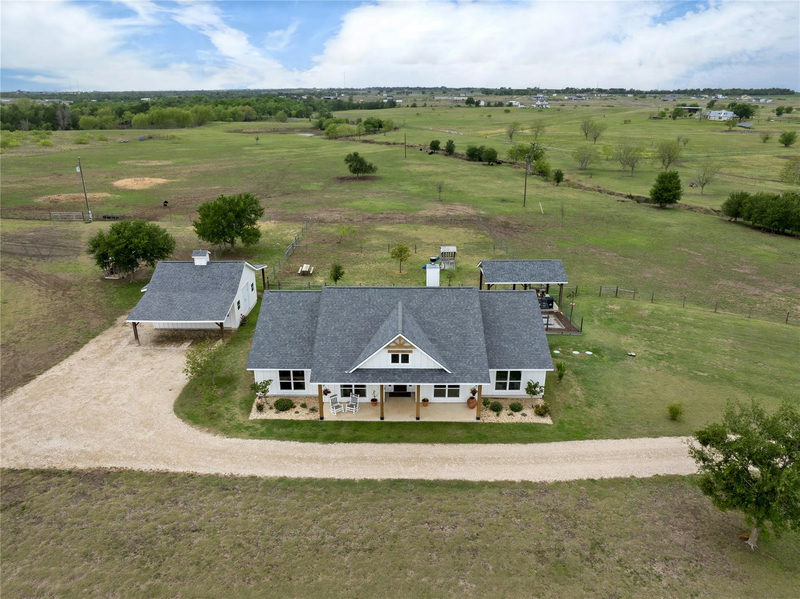 1854 County Road 464 (47+AC) — exterior