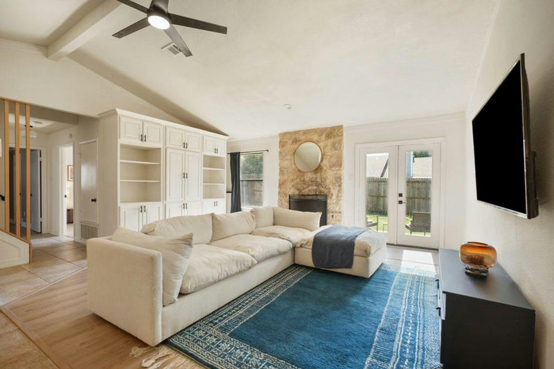 9833 Briar Ridge Dr — exterior