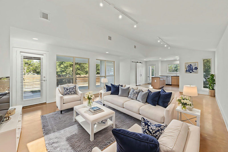 2304 Rain Water Dr — exterior