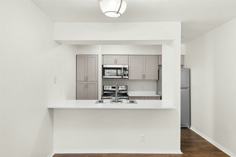 1500 Northwest Blvd #413 — exterior