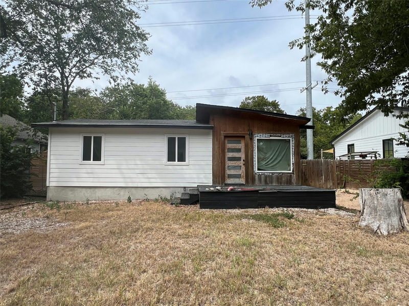 1144 Richardine Ave — exterior