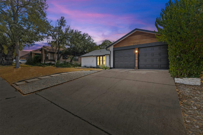 3301 Western Dr — exterior