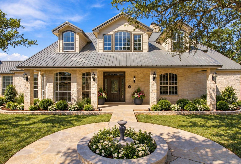 1651 Old Red Ranch Rd — exterior