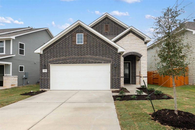 213 Clover Bnd — exterior