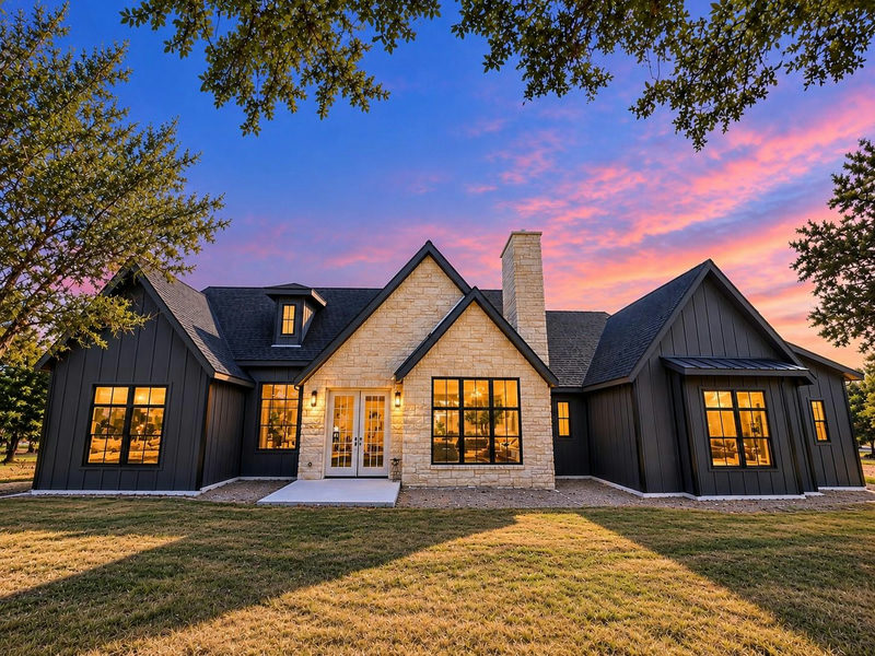 219 Murphy Dr — exterior