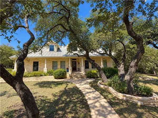 801 Rainbows End Rd — exterior