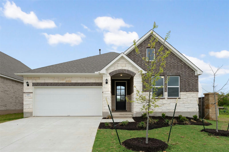 553 Redding Way — exterior