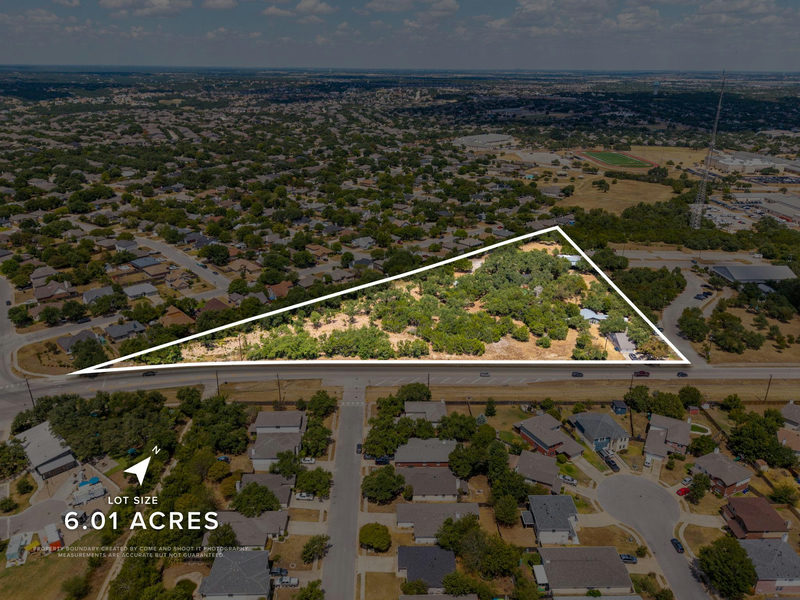 1017 Ashbaugh St — exterior