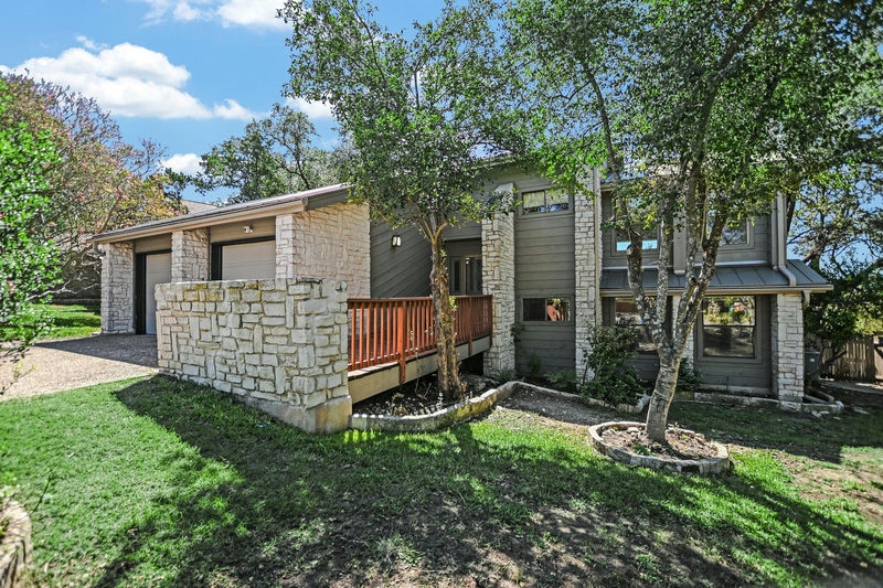 5203 Doe Valley Ln — exterior