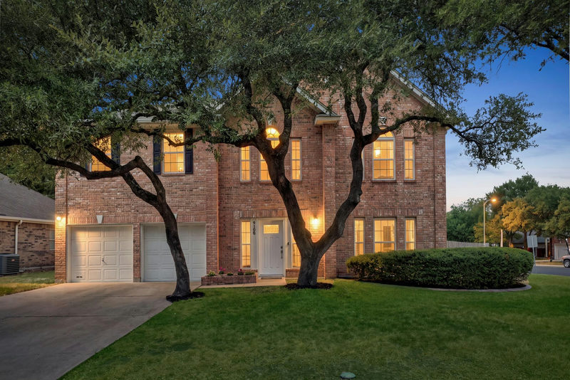 9100 Amanda Dr — exterior