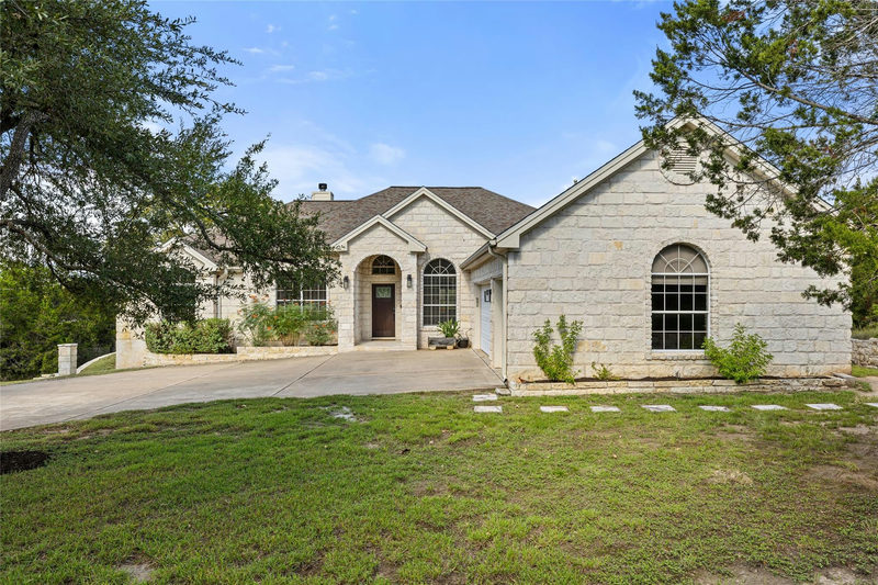 1025 Sunset Canyon Dr N — exterior