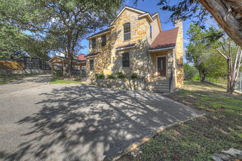 146 Creekview Dr — exterior
